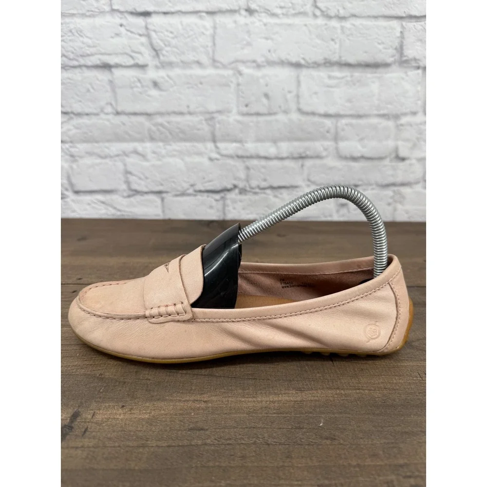 Born Crown Ballet‎ Flats Loafers 7M Blush Pink Leather Driving Moccasins Slip On